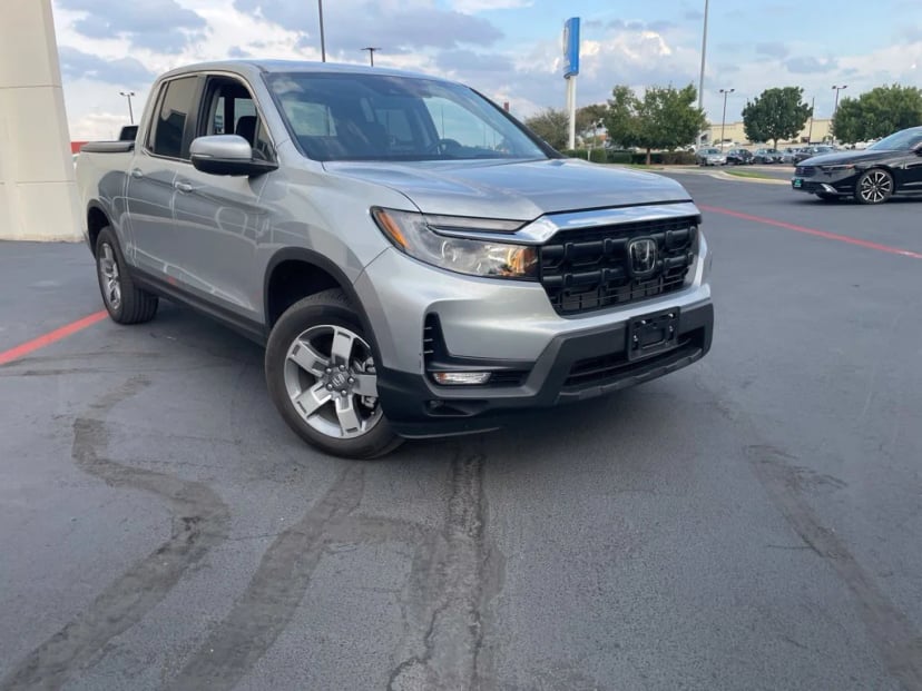 2025 Honda Ridgeline - Image 1