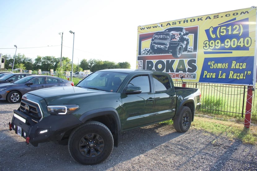 2021 Toyota Tacoma - Image 3