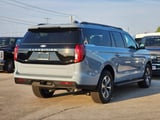 2027 Ford Expedition Max - Preview 3