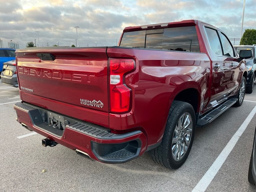 2019 Chevrolet Silverado - Image 2
