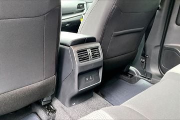 2026 Nissan Rogue - Image 3