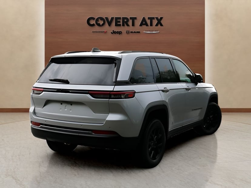 2026 Jeep Grand Cherokee - Image 3