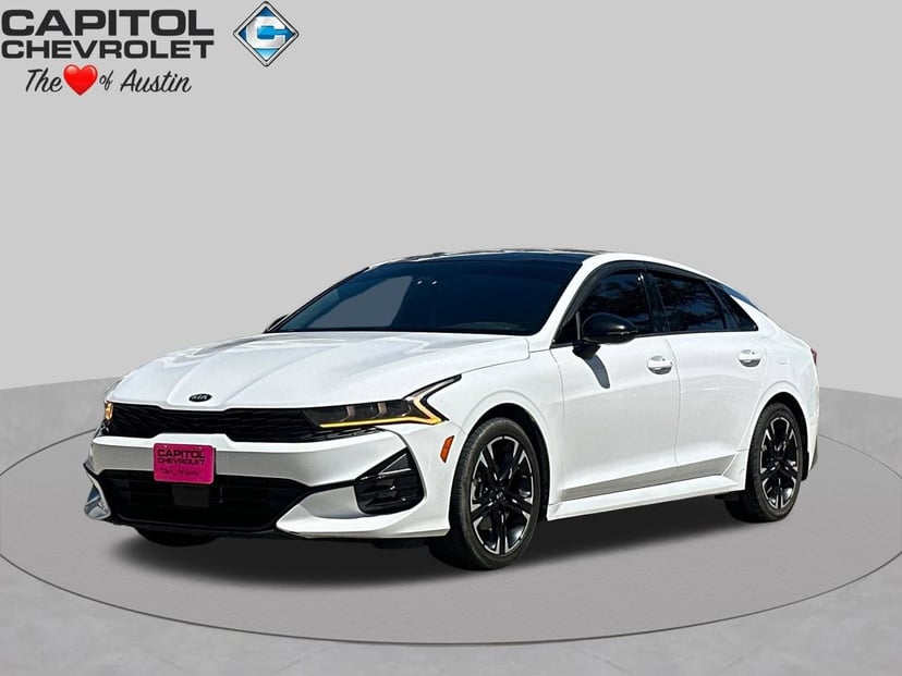 2021 Kia K5 - Image 1