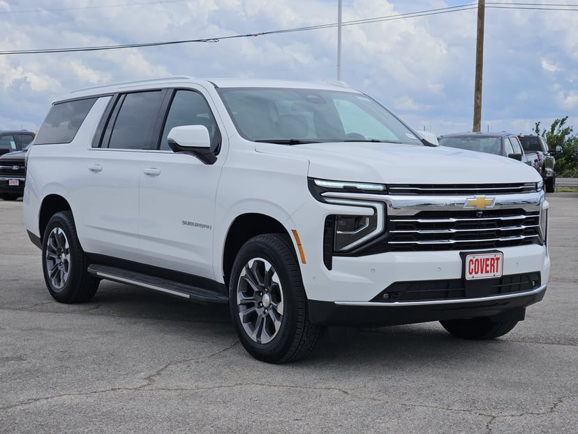 2026 Chevrolet Suburban - Image 2