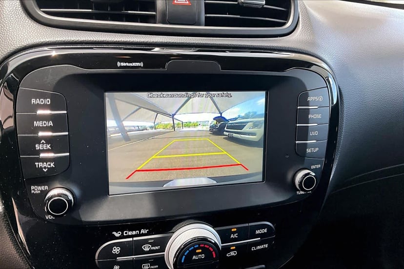 2019 Kia Soul - Image 2