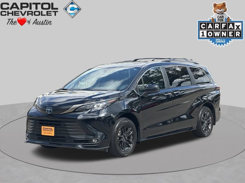 2024 Toyota Sienna - Image 1
