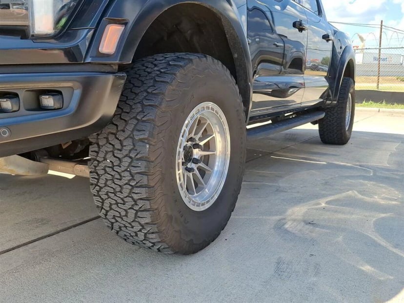 2024 Ford F-150 - Image 3