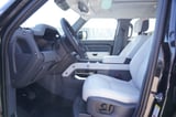 2026 Land Rover Defender - Preview 10