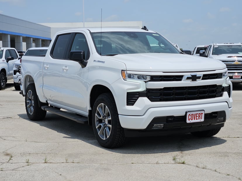 2026 Chevrolet Silverado - Image 2