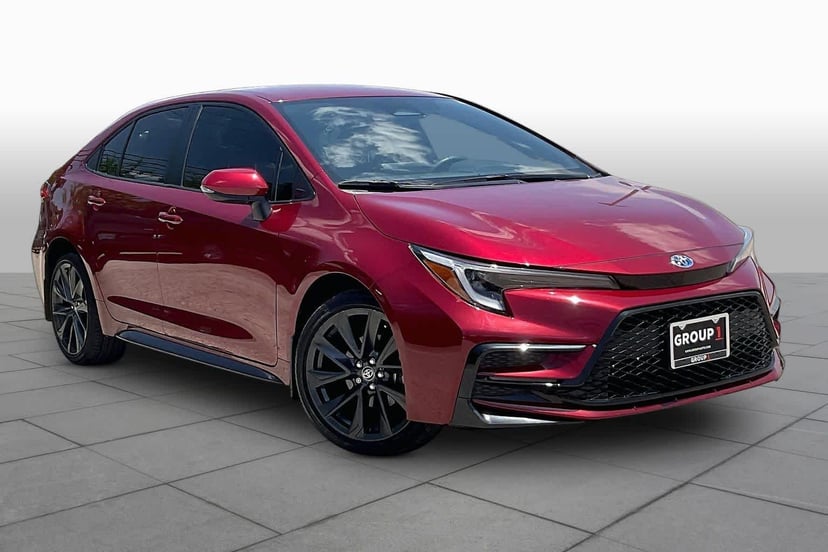 2025 Toyota Corolla - Image 2