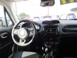 2015 Jeep Renegade - Preview 12
