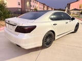 2010 Lexus LS 460 - Preview 5