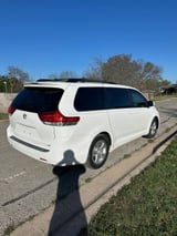 2012 Toyota Sienna - Preview 2
