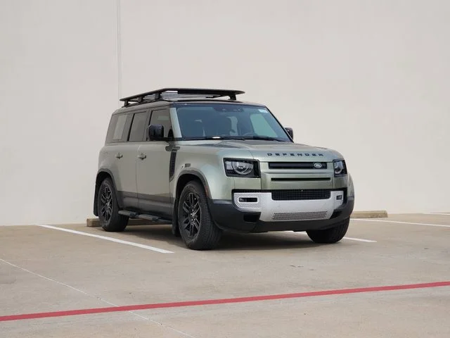2025 Land Rover Defender - Image 3