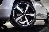 2026 Porsche Macan - Preview 12