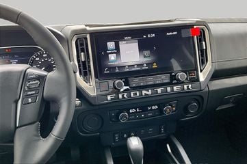 2026 Nissan Frontier - Image 2