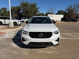 2026 Volvo XC40 - Preview 6