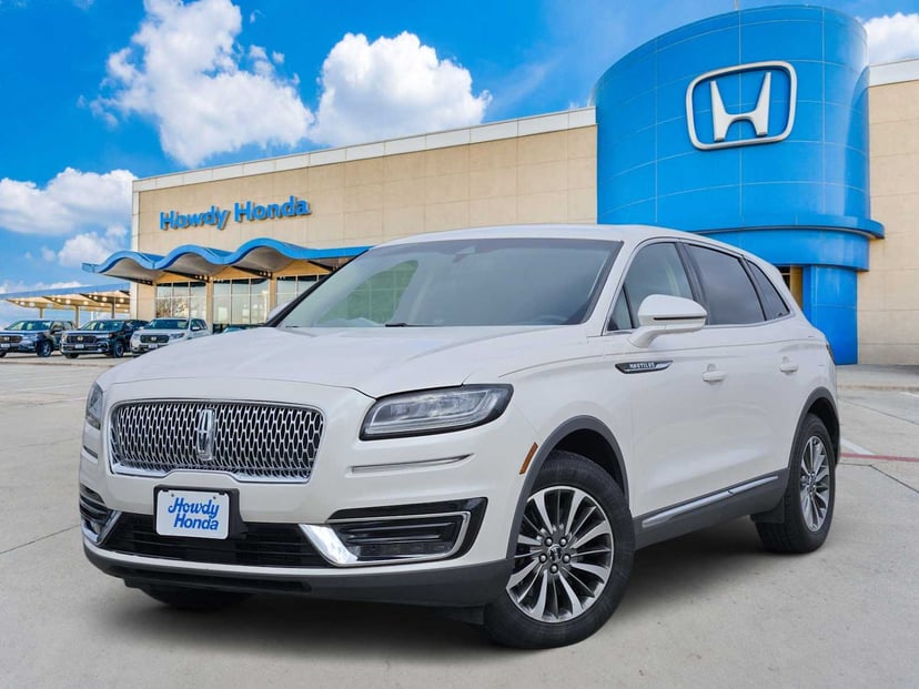 2019 Lincoln Nautilus - Image 1