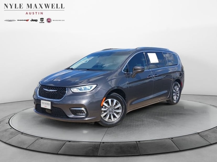 2021 Chrysler Pacifica - Image 1