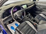 2023 Volkswagen Golf R - Preview 9