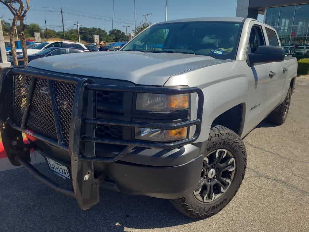 2015 Chevrolet Silverado - Image 1
