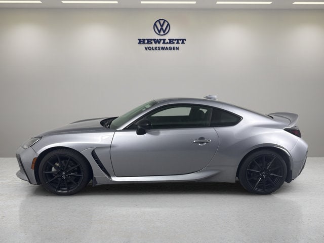 2023 Toyota GR86 - Image 2