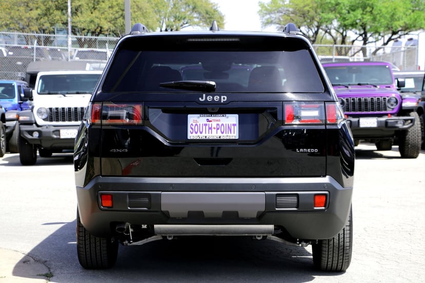 2026 Jeep Cherokee - Image 3