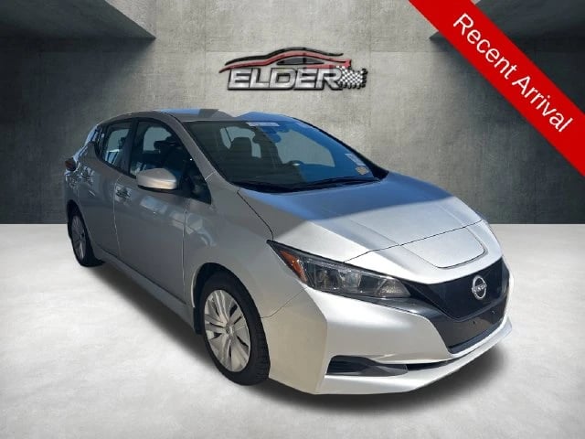 2025 Nissan Leaf - Image 1