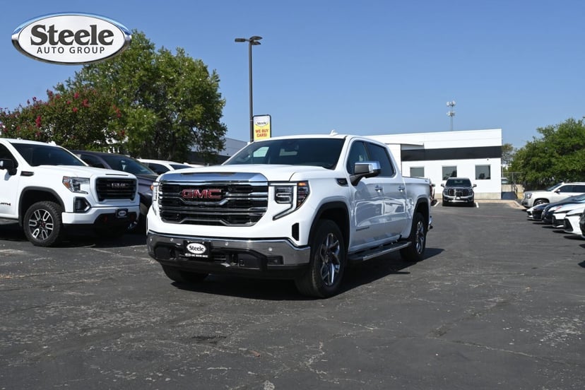 2026 GMC Sierra 1500 - Image 1