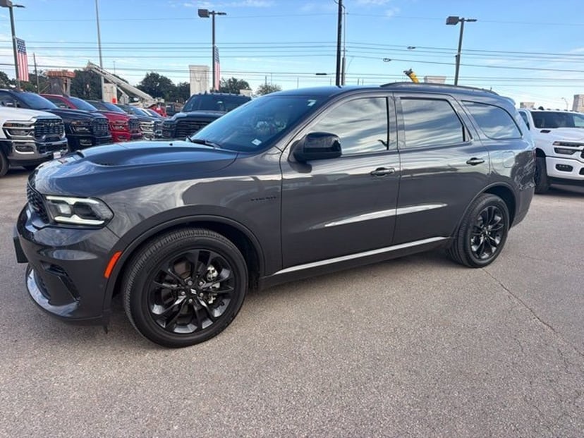 2025 Dodge Durango - Image 1
