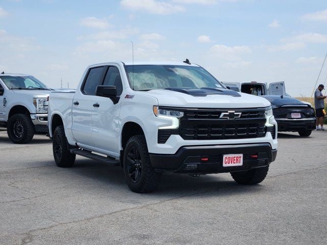 2024 Chevrolet Silverado 1500 - Image 2
