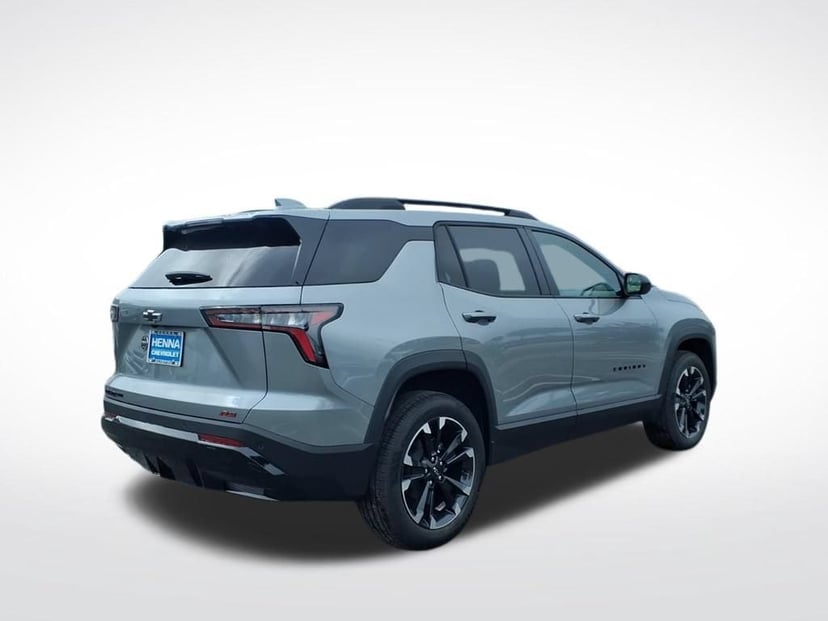 2027 Chevrolet Equinox - Image 3