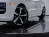 2026 Porsche Cayenne - Preview 12