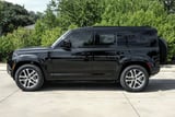 2026 Land Rover Defender - Preview 12