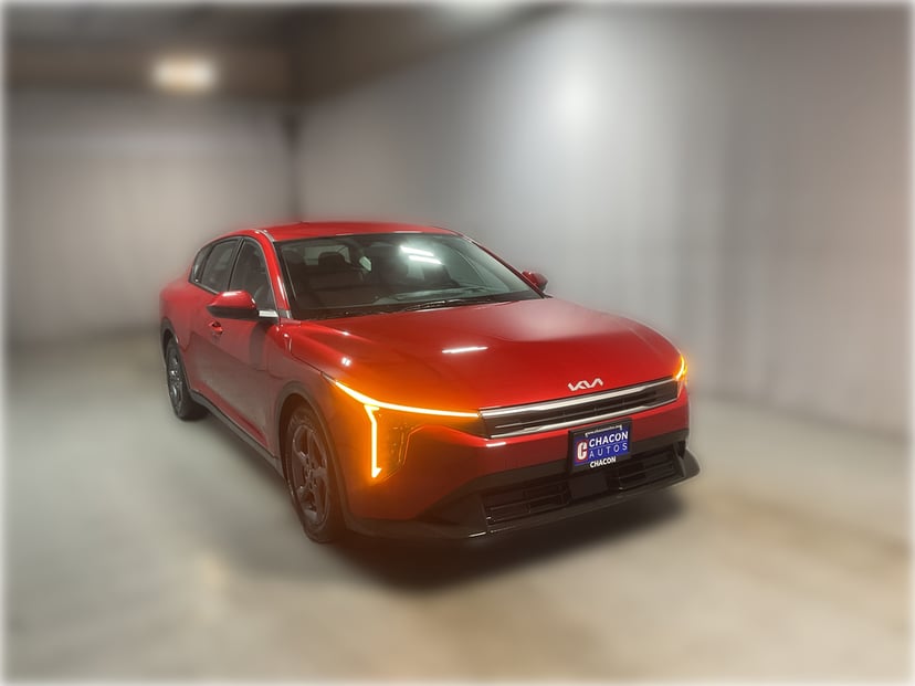 2025 Kia K4 - Image 1
