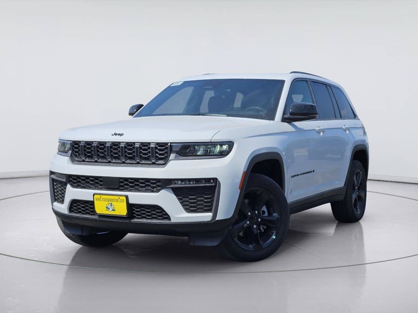 2026 Jeep Grand Cherokee - Image 1
