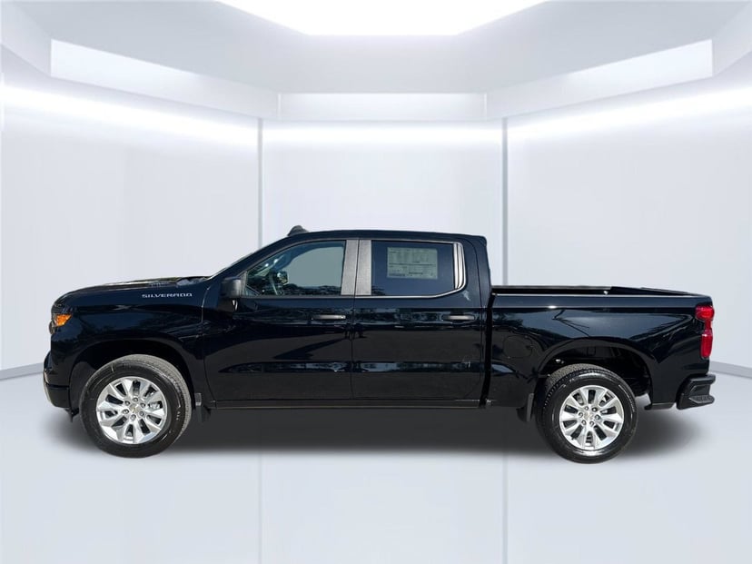 2026 Chevrolet Silverado 1500 - Image 1