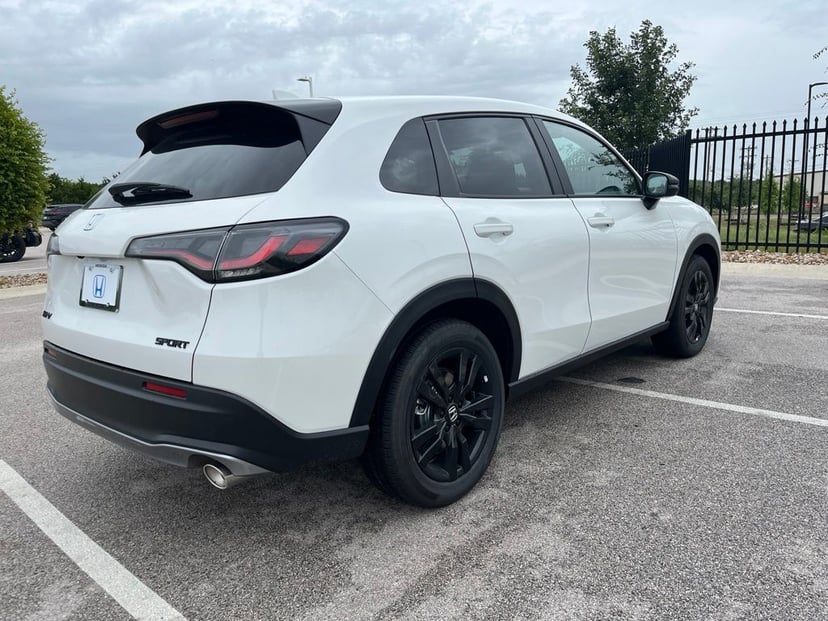 2027 Honda HR-V - Image 2