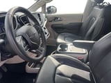2024 Chrysler Pacifica - Preview 9