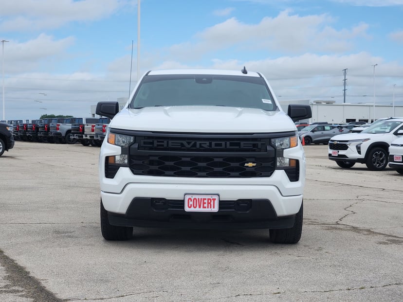2023 Chevrolet Silverado - Image 3