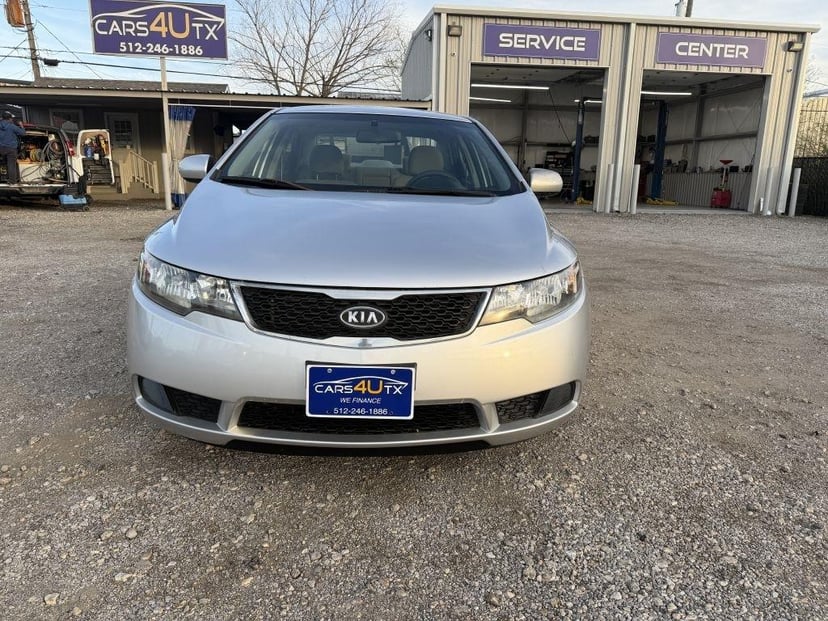 2012 Kia Forte - Image 3