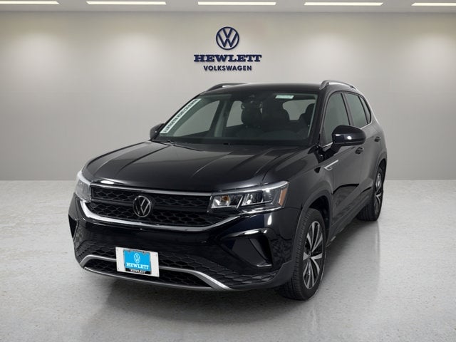 2023 Volkswagen Taos - Image 1