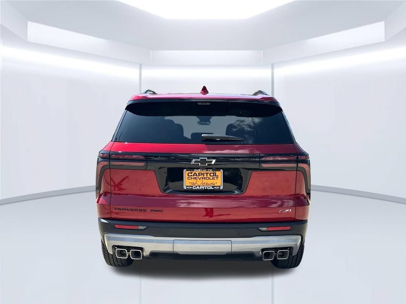 2026 Chevrolet Traverse - Image 3