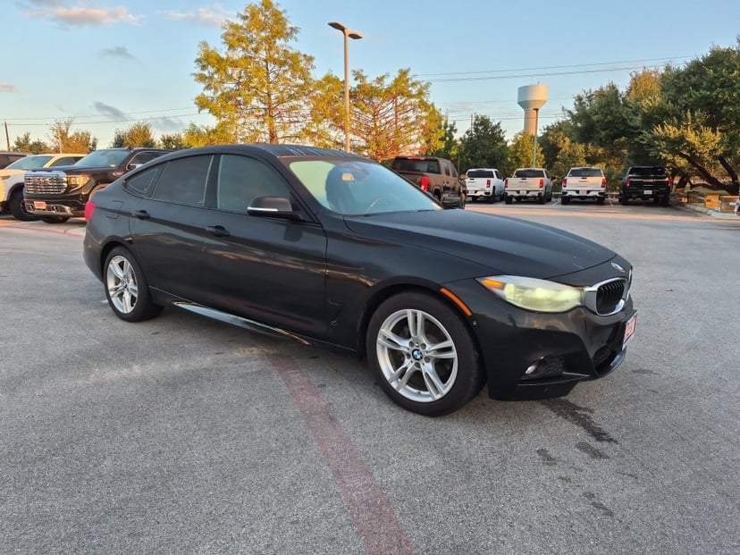 2018 BMW 3 Series - Image 1