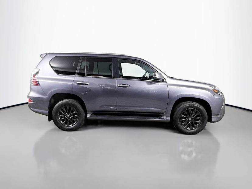 2023 Lexus GX - Image 3