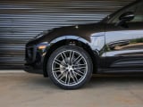 2026 Porsche Macan - Preview 13