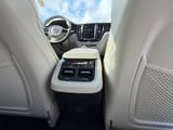 2023 Volvo XC60 - Preview 13