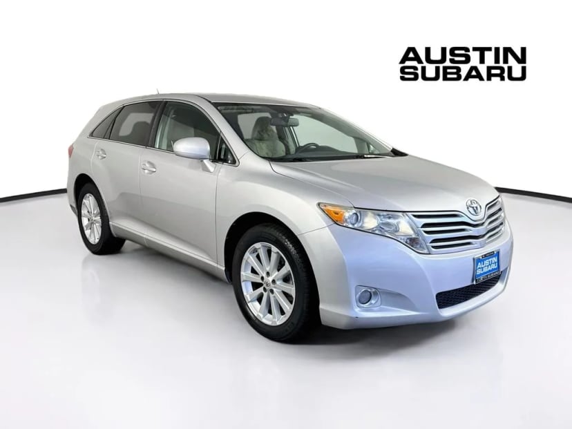 2010 Toyota Venza - Image 1