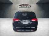 2021 Chrysler Voyager - Preview 6