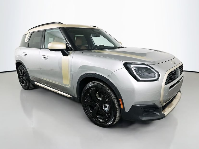 2027 MINI Countryman - Image 3